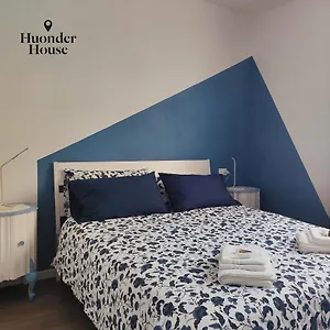 Huonder House Dom wakacyjny