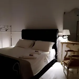  Bed & Breakfast Palazzo Novecento Centro Storico